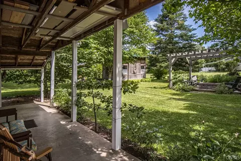 Exterior - 5040 Fox Rd, Oneida, NY 13421 photo 14 of 16