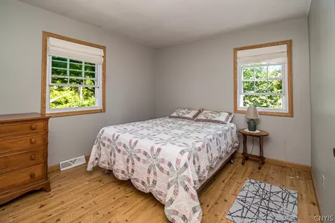 Bedroom - 5040 Fox Rd, Oneida, NY 13421 photo 2 of 3