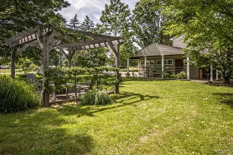 Exterior - 5040 Fox Rd, Oneida, NY 13421 photo 12 of 16