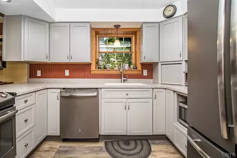 Kitchen - 5040 Fox Rd, Oneida, NY 13421 photo 1 of 4