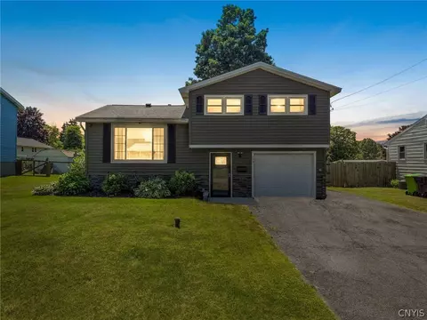 105 Joel Ave, Salina, NY 13088