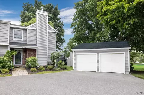 4753 Sabre Ln, Manlius, NY 13104