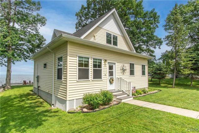 25401 Indian Point Rd, Lyme, NY 13622