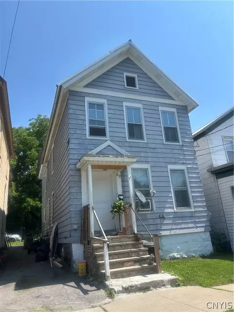 82 Burwell St, Little Falls, NY 13365