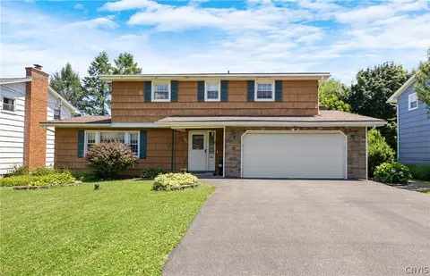 232 Marsh Dr, Syracuse, NY 13214