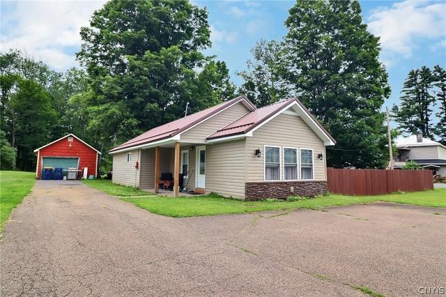 8159 Turin Rd, Rome, NY 13440