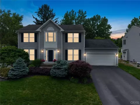 401 Homewood Dr, Fayetteville, NY 13066