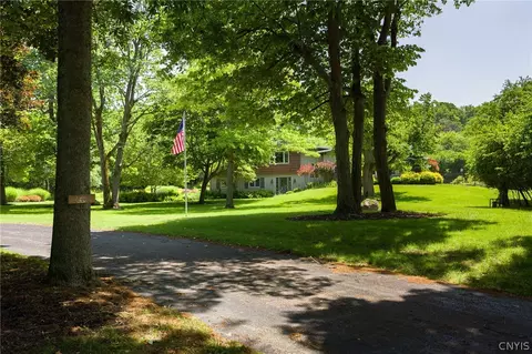 272 Green St, Watertown, NY 13601
