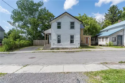 517 Jefferson St, Watertown, NY 13601