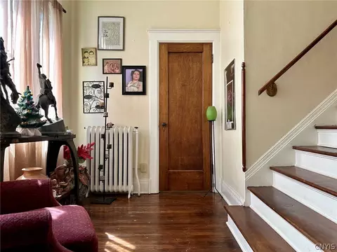 707 Danforth St, Syracuse, NY 13208 photo 6