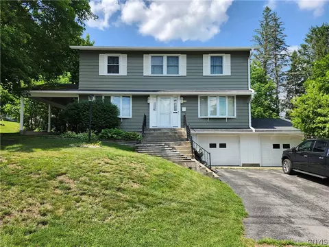 22 Hillview Dr, Norwich, NY 13815