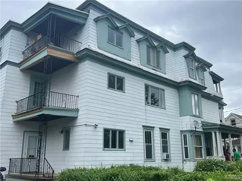 536 Jefferson Ave, Utica, NY 13501