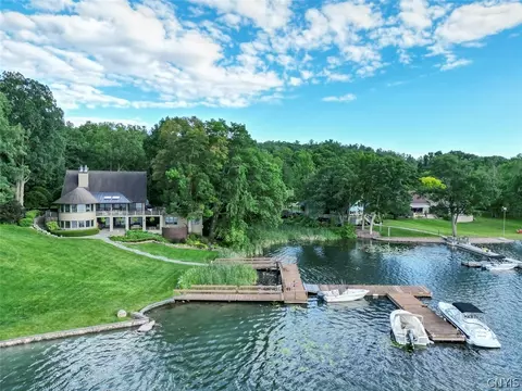 47247 Sunset Dr, Alexandria, NY 13640