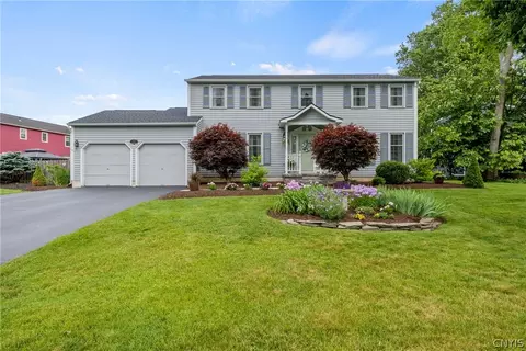 4261 Montezuma Crse, Liverpool, NY 13090