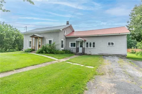 8337 S Main St, Le Ray, NY 13637