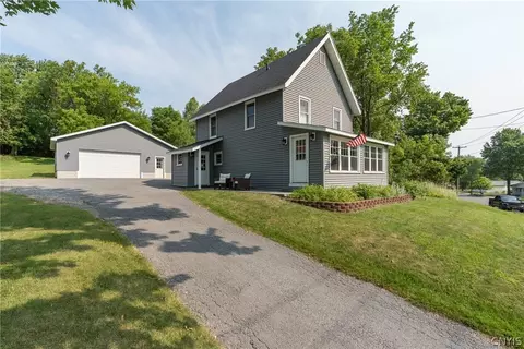 1138 Holcomb St, Watertown, NY 13601