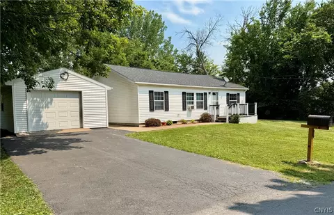 1 Roberts Ave, Whitestown, NY 13492