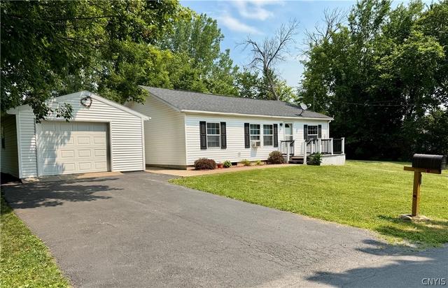 1 Roberts Ave, Whitestown, NY 13492