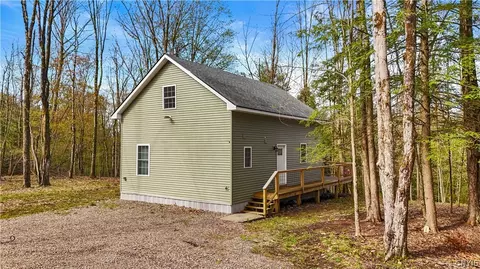 Exterior - 4456 Palmer Rd, Annsville, NY 13413 photo 1 of 4