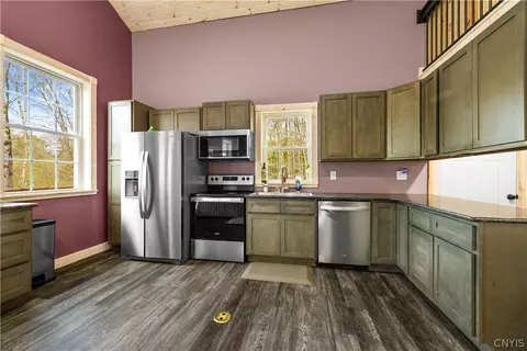 Kitchen - 4456 Palmer Rd, Annsville, NY 13413 photo 1 of 2