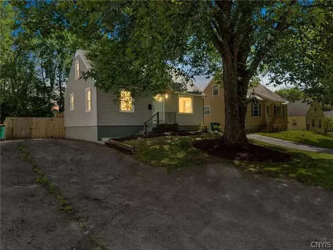 123 Millen Dr, Syracuse, NY 13212
