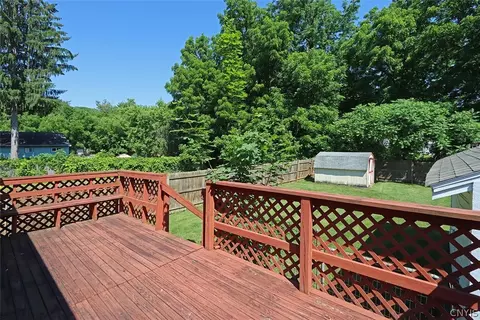 Exterior - 180 Chaffee Ave, Syracuse, NY 13207 photo 12 of 12