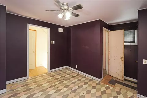 Bedroom - 180 Chaffee Ave, Syracuse, NY 13207 photo 7 of 8