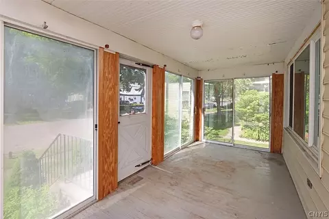 Exterior - 180 Chaffee Ave, Syracuse, NY 13207 photo 2 of 12