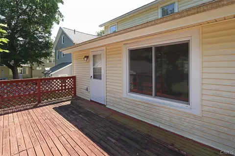 Exterior - 180 Chaffee Ave, Syracuse, NY 13207 photo 6 of 12