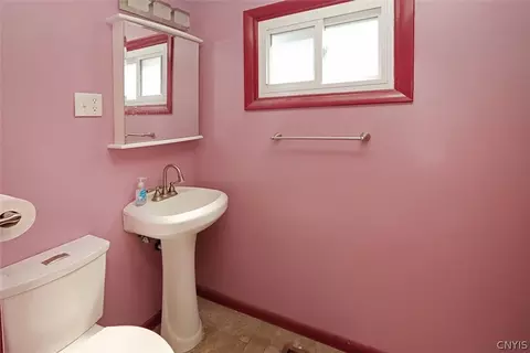 Bath - 180 Chaffee Ave, Syracuse, NY 13207 photo 1 of 3