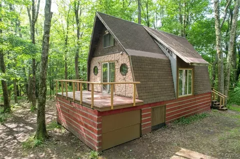 3147 Potter Rd, Osceola, NY 13437
