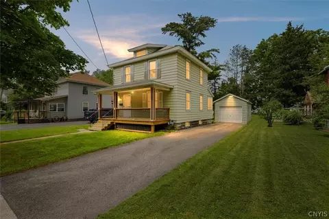 230 E Hinds Ave, Sherrill, NY 13461