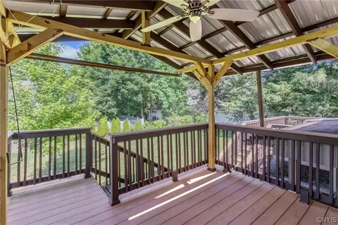 Exterior - 7895 Dewitt Dr, Lysander, NY 13027 photo 6 of 7