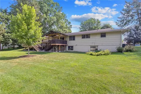 Exterior - 7895 Dewitt Dr, Lysander, NY 13027 photo 3 of 7