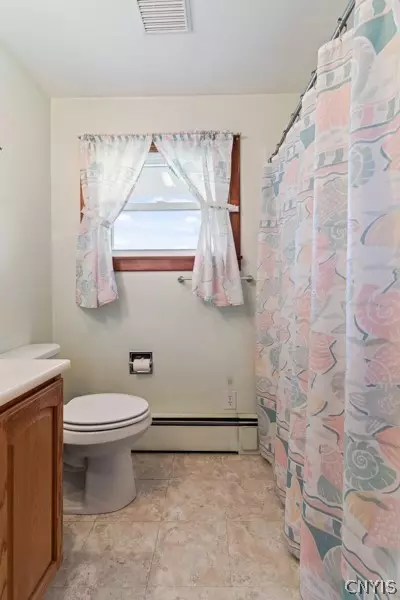 Bath - 182 Hinman Rd, German Flatts, NY 13407 photo 2 of 4