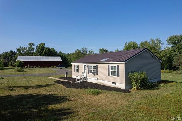 134 Hanley Rd, Granby, NY 13074