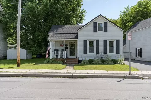 807 Emmett St, Watertown, NY 13601