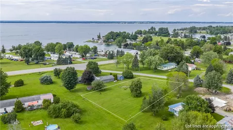 Gosier Road, Cape Vincent, NY 13618