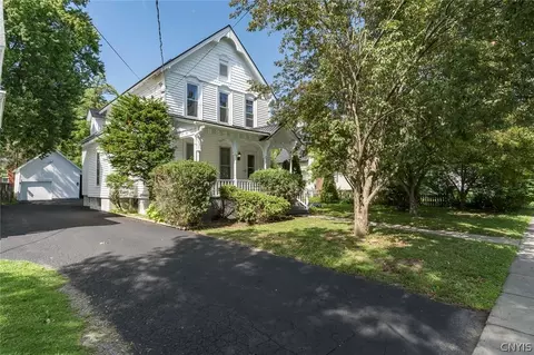 122 Flower Ave W, Watertown, NY 13601