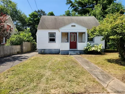 411 Mayberry Rd, Rome, NY 13440