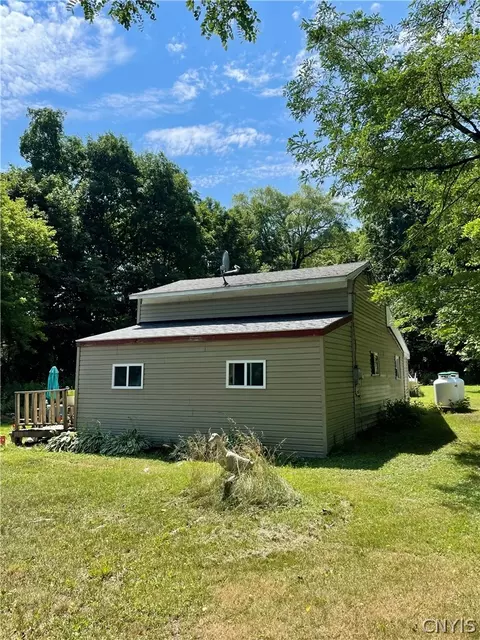 7762 Perry Rd, Van Buren, NY 13027