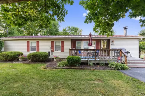 2177 Canal Rd, Memphis, NY 13112