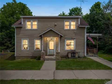 26 Clinton St #26-26, Jordan, NY 13080