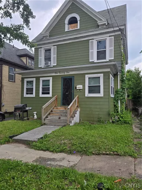 121 E Lafayette Ave, Syracuse, NY 13205
