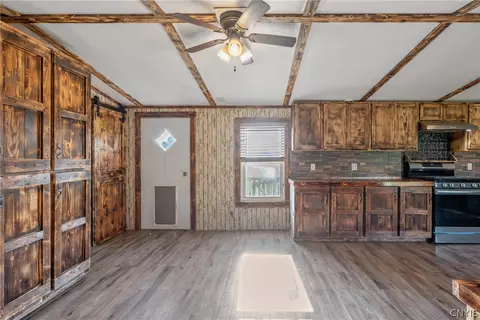 31 Springbrook Rd, Pulaski, NY 13142 photo 6