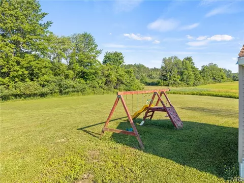 31 Springbrook Rd, Pulaski, NY 13142 photo 33