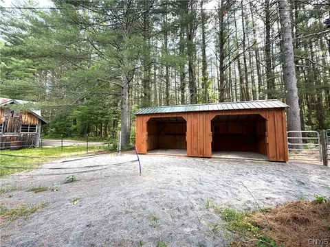 7528 N Chases Lake Rd, Watson, NY 13343