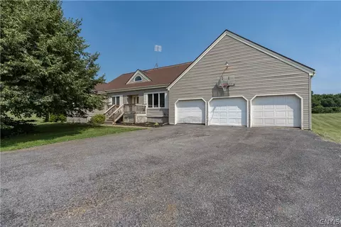 19707 Minkler Rd, Adams Center, NY 13606