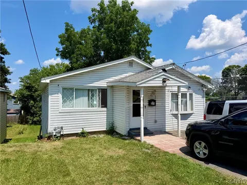 271 Mountainview Ave, Syracuse, NY 13224