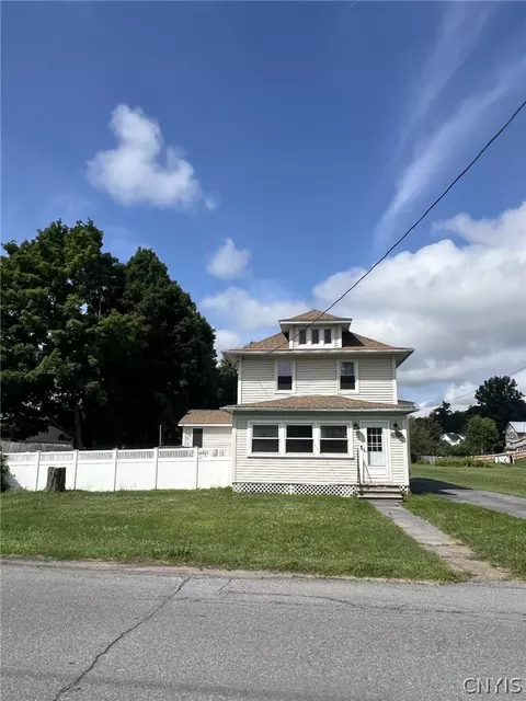 25107 Woolworth St, Champion, NY 13619